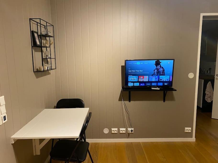 Aurora Apartment Very Close To Cable Car And Sherpatrappa Tromsø Zewnętrze zdjęcie